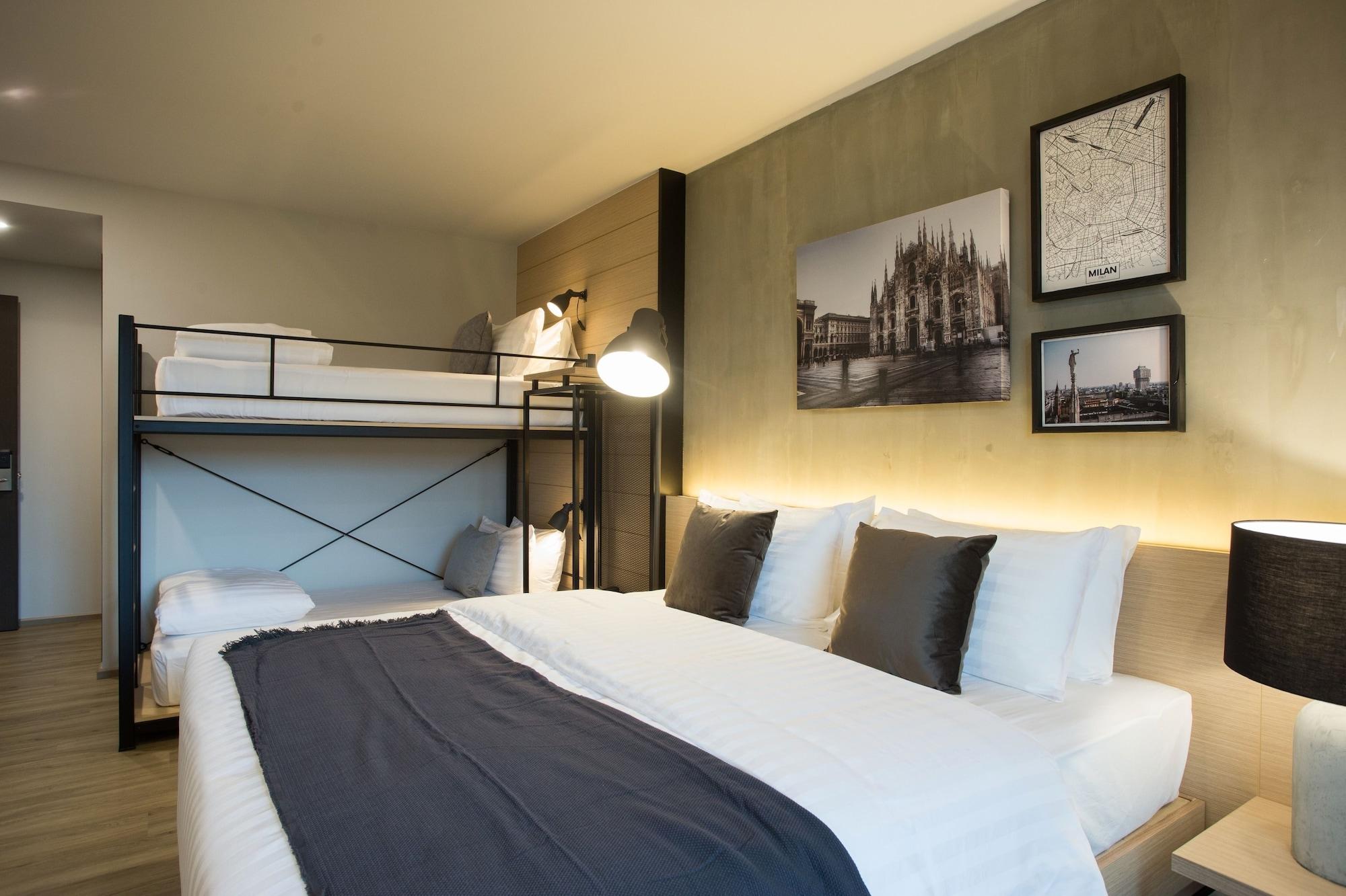 Hotel The Journey Bangna